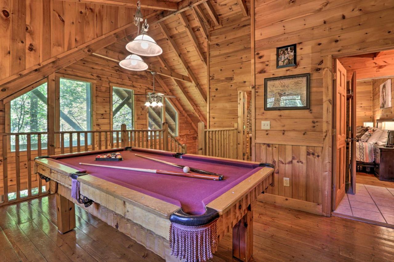 סביירוויל Cabin With Hot Tub And Deck, 3 Mi To Pigeon Forge מראה חיצוני תמונה